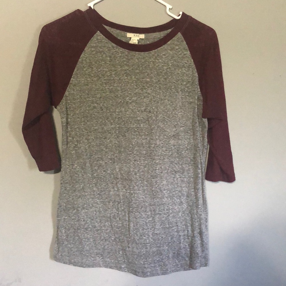 Baseball tee